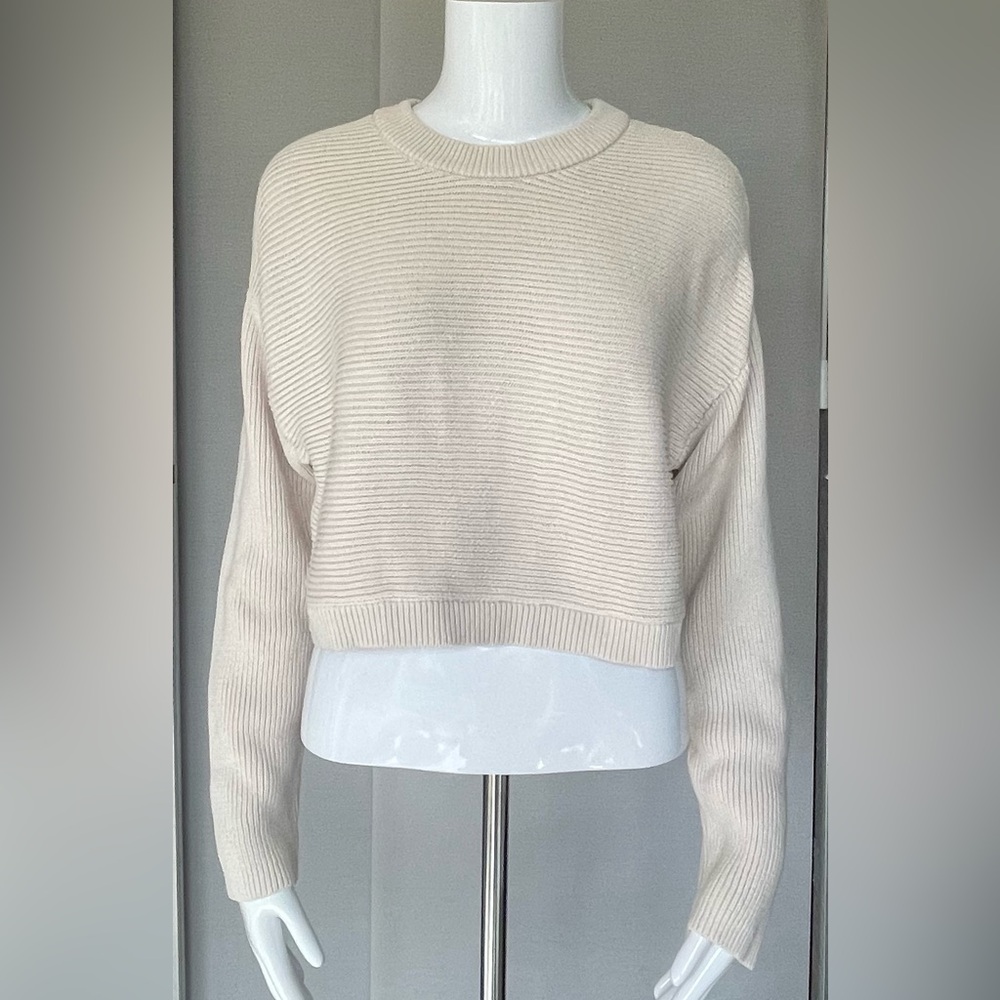 L.A HEARTS 100% COTTON CROP SWEATER